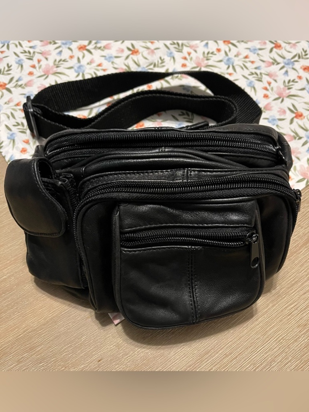 Vintage Black Leather Adjustable Waist Fanny pack with multiple pockets